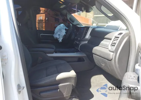 2019 Ram 1500 Big Horn/Lone Star 4X2 6'4 Box из США, поврежденный, VIN 1C6RREBT0KN905109